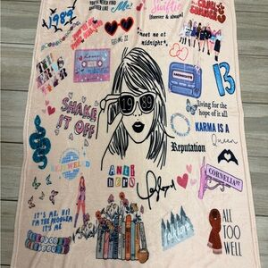 Taylor Swift Graphic Throw Blanket